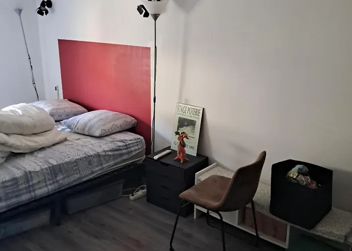 Proche Gare Centre Alojamento de Acomodação e Pequeno-almoço Le Mans